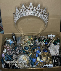 Vintage/Estate/Costume Jewelry Lot – 2lbs + $100 Wallet/Crown!