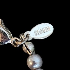 ​RMN Vintage Faux Pearl Cluster Statement Necklace Silver Gray Chunky Bib Drop