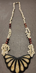 Vintage Lee Sands Mother Of Pearl Inlay with Beads Necklace 26in Statement Piece