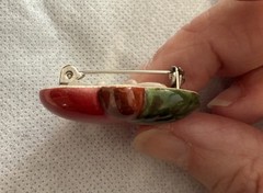 Vintage Flying Colors Ceramic Painted Red Apple Pin – RARE