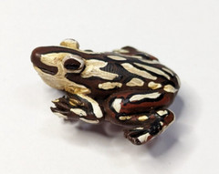 Vintage Polymer Clay Brown & Cream Frog Brooch Pin 1 3/8″ Handmade