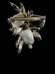 Unbelievable Multi-colored Prong Set Well Made pin brooch