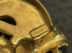 TRIFARI Large Gold Tone Music Instrument Lute Harp Horns Brooch Signed 80s – 90s
