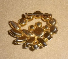 Beautiful D&E White Milk Glass Pin by Juliana Jewelry