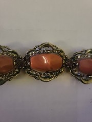 Vintage Gold Tone W Coral Stones And Glass Pink Jewels Bracelet