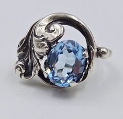 Cini Sterling Ring Acanthus Leaf Silver Vintage Blue Color