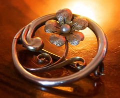 Antique 5 Leaf Clover Brooch 9ct Gold Seed Pearl Edwardian Lucky Charm #12878