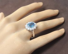 Vintage 18K White Gold Engagement Ring 2.84ct. Natural Teal Blue Sapphire Oval