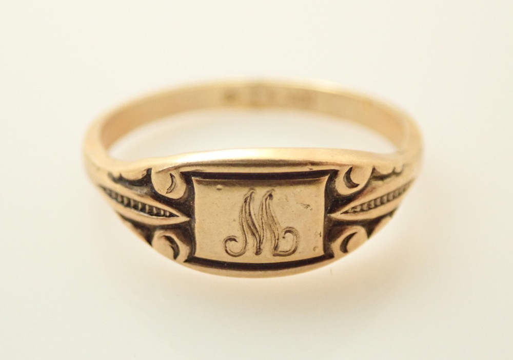 Vintage 10k Gold Filled Signet Initial Letter “M” Pinky Band Ring Sz 6
