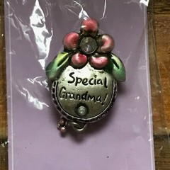Estate Pink Flower w Rhinestone Center SPECIAL GRANDMA Happy Mother’s Day Pin