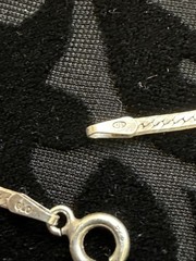 Sterling Silver Signed ITALY GLO 18″ Herringbone Chain necklace 3.1 g – 2mm 925