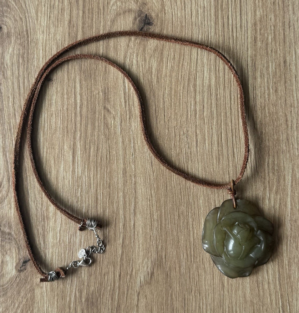 Vintage Tica Rosa Green Carved Stone Flower Pendant Necklace Brown Leather Cord