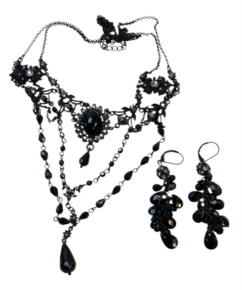 Vintage black gothic style necklace and earring set unbranded Cosplay