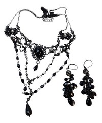 Vintage black gothic style necklace and earring set unbranded Cosplay
