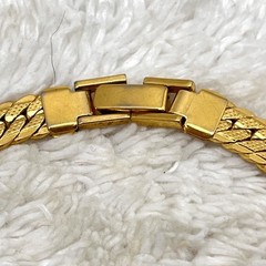 Vintage Chevron Necklace Gold Tone Flat Curb Chain 17″