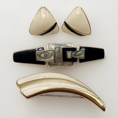 Signed Vintage Trifari Park Avenue Noir 7 Pc Power Era Black Cream Jewelry