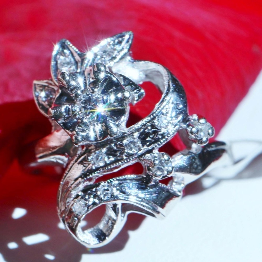 14k white gold ring 0.12ct natural diamond size 4.75 flower vintage 3.35gr N3444