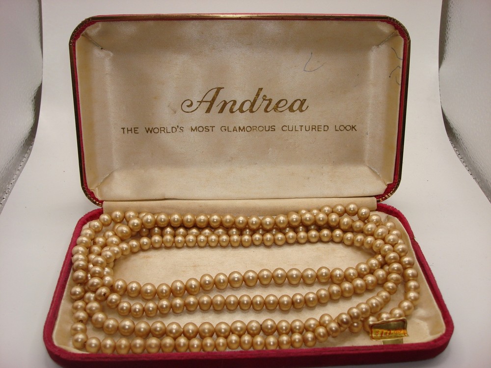 VINTAGE “Andrea” CHAMPAGNE FAUX PEARL NECKLACE 56″ IN O.B.!