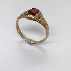 Vintage Antique Victorian Garnet Ring 10K Yellow Gold Hallmarked Size 11.25