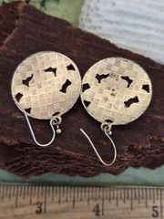 Vintage Cloisonne Earrings Black Floral Circles Wired Pierced Dangles Gold Tone