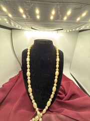 Vintage Marvella Graduated Faux Pearl Necklace with Gold Tone Clasp