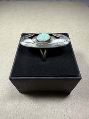 Beautiful Vintage Southwest Sterling Silver Opal Cabochon Ring Sz 5.25