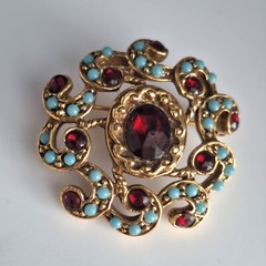 Vintage Goldette Brooch Pin Gold Alloy Turquoise & Garnet Faux Gemstones 1960s