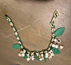 Antique VTG 1930s ART DECO Celluloid FLORAL LEAF MOTIF Necklace