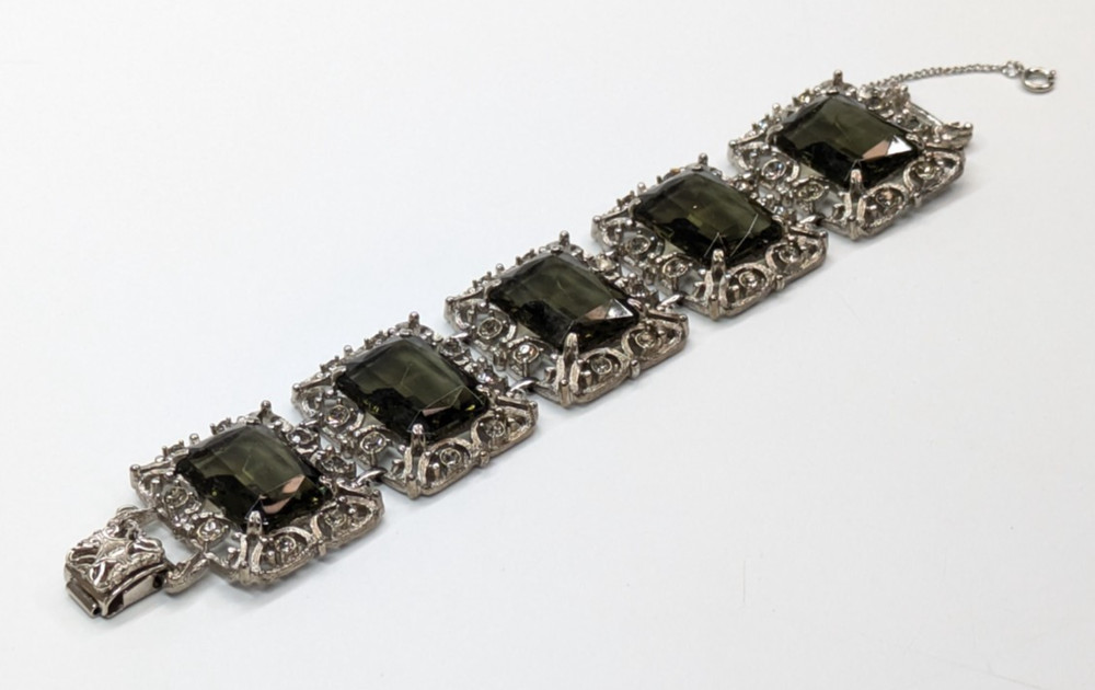 VTG Sarah Coventry “Celebrity” Silver Tone Smoky Quartz Glass Panel Bracelet