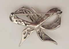 Lot of 10 Vintage Brooches JJ, K&T, Avon, Birds & Blooms & Unmarked