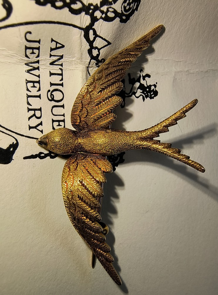 ANTIQUE Victorian 15K GOLD BIRD Brooch c1880 England Marshall Fields