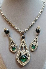 Jackie Collins Art Deco Style Green Cabochon Pendant Necklace & Earrings Set
