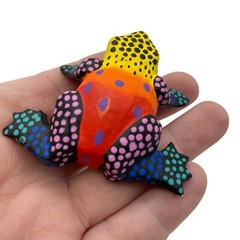 Wooden colorful frog brooch yellow orange spotted lapel pin light weight