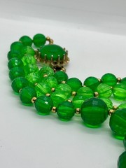 Vintage 1960s Green Lucite Faceted Bead Necklace Chunky Mod MCM