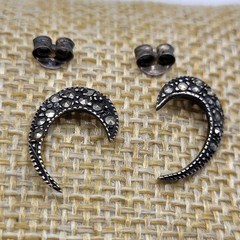 Beautiful Sterling Silver Marcasite Stud earrings elegant Sexy Shooting star