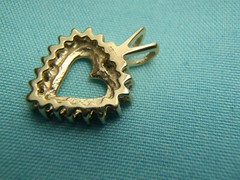 ESTATE 14kt Yellow Gold .25 CT Diamond Fancy Heart Pendant 1.3 Grams Lot 2556