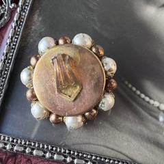 Vintage 1950s Cluster Clip-On Earrings 1.5” – Faux Pearl & Bronze Beads – Round