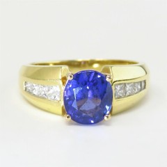 NYJEWEL 18k Yellow Gold Tanzanite & Diamond Ring