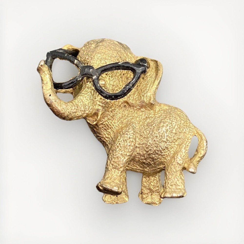 Vintage Elephant Pin Brooch Jewelry Gold Tone Safari Wild 1” Wearing Eye Glasses