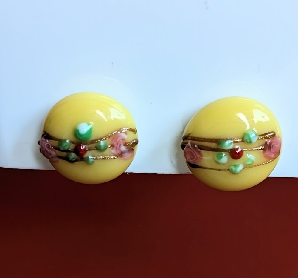 Vintage JAPAN Yellow ¾” Button CLIP Floral Glass Lampwork EARRINGS Screw Back