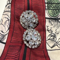 1940s 1950s Round Rhinestone Clip-on Earrings Silver tone Gorgeous