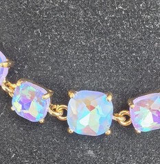Gorgeous AB (Aurora Borealis) Large Gemstone Necklace. Blue/purple color. NWT.