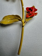 Vintage Orange Yellow Metal Enamel Daisy Flower Floral Brooch Pin 4.25” Spring