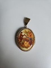 Vintage Porcelain CAMEO Locket Pendant No Chain
