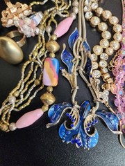 vintage jewelry lot of 29 in vintage box