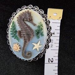 Vtg Nautical Brooch Lot Gold Tone Mother of Pearl Rhinestone Fish Seahorse Cameo