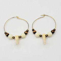 Southwest Style Beaded Wire Hoop w Faux Resin Claw or Tooth Vtg Pierced Earrings