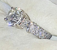Vintage Lady’s 2.85ct Natural Diamond 5.35 TCW Platinum 900 Engagement Ring