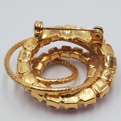 Brilliant Pink Crystal Brooch 1.25in Textured Gold Tone Quality Rhinestone VTG