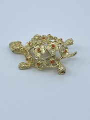Vintage Brooch Pin De Nicola turtle faux coral and green rhinestone 1-3/4″